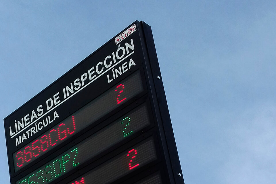 Pantallas LED multilínea 18