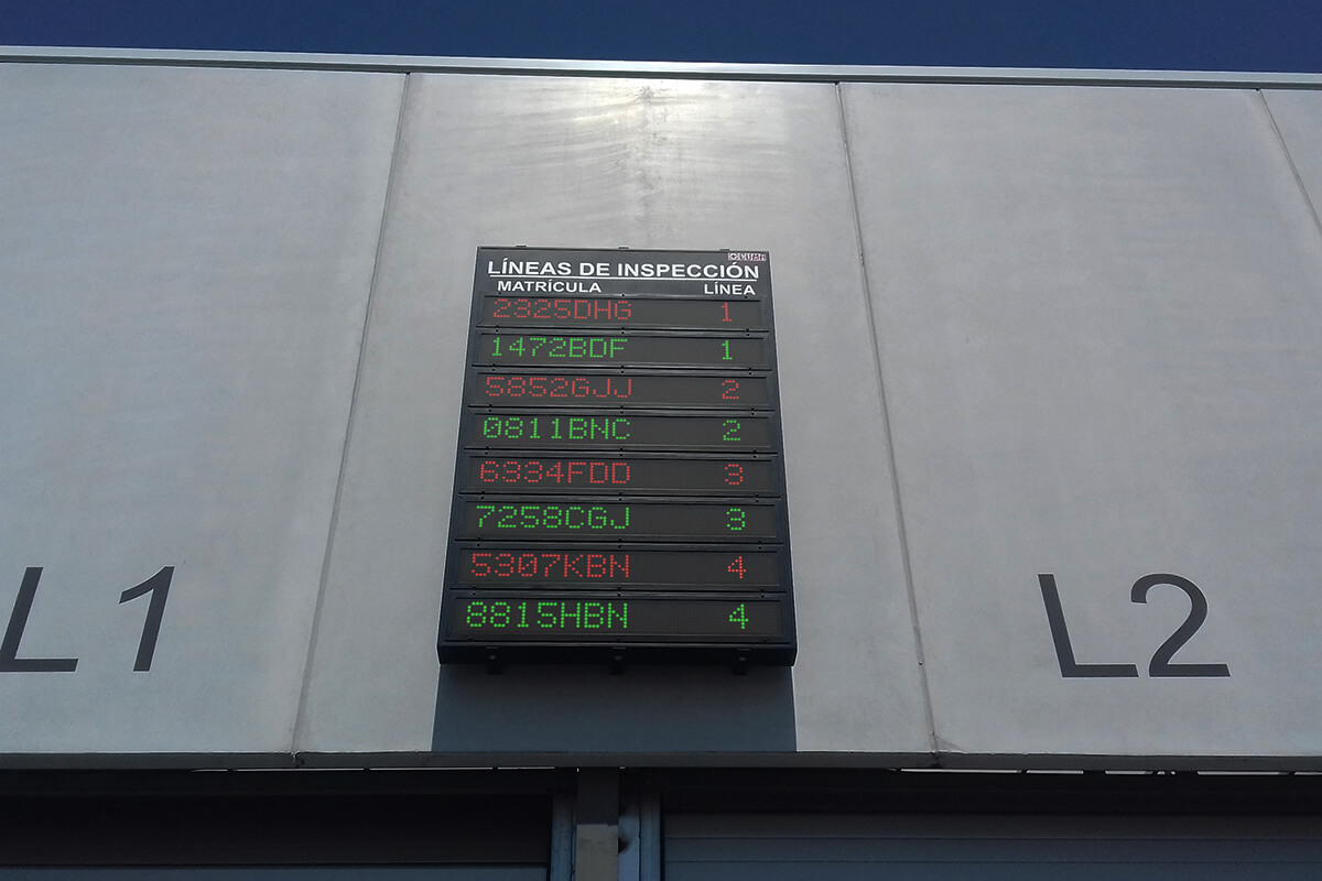 Display multilínea de 8 filas LED en ITV Ciudad de Murcia